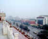 Beijing_ChangAnDaJie_ViewfromGuiBinLu_082002.JPG (73174 bytes)