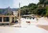 Donkeyinasmalltown_30052003.jpg (54992 bytes)